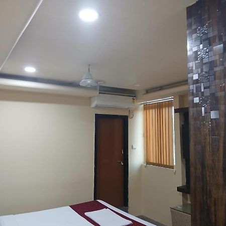 היידראבד Blossoms Room Hotel Alekhya Residency- Luxury Lollection מראה חיצוני תמונה
