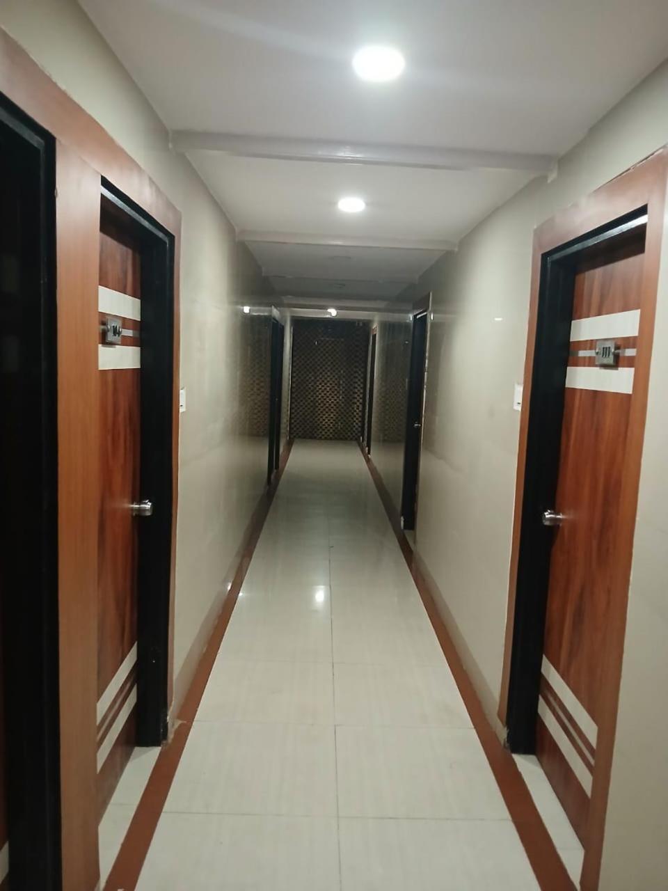 היידראבד Blossoms Room Hotel Alekhya Residency- Luxury Lollection מראה חיצוני תמונה