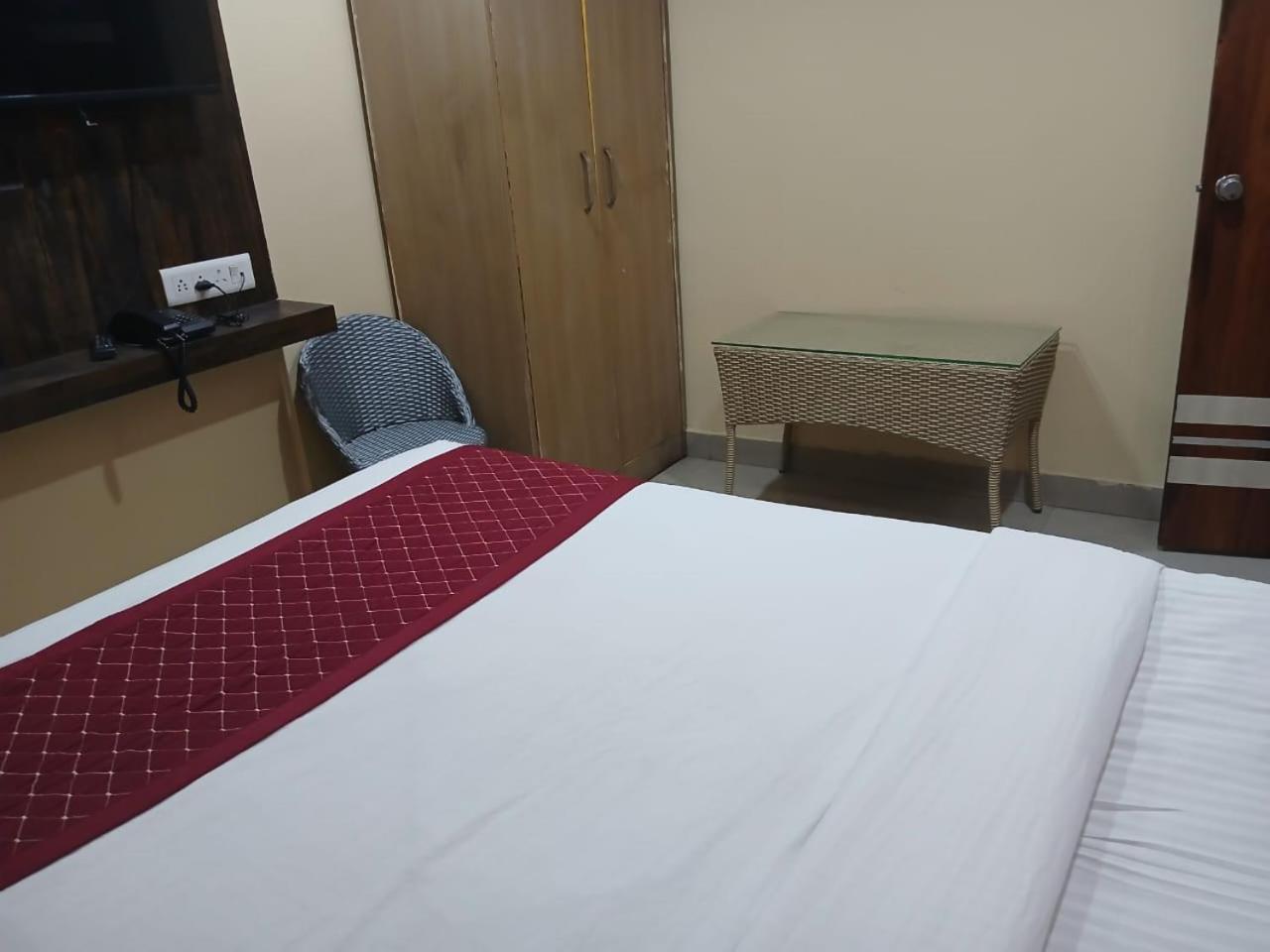 היידראבד Blossoms Room Hotel Alekhya Residency- Luxury Lollection מראה חיצוני תמונה
